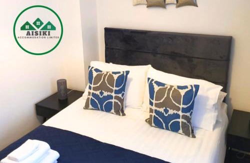 Sudbury Apartment | Aisiki Stays Apartments at Wembley, Ground Floor 2 Bedroom and 1 Bathroom Flat, King or Twin beds and Double bed with FREE WiFi and PARKING