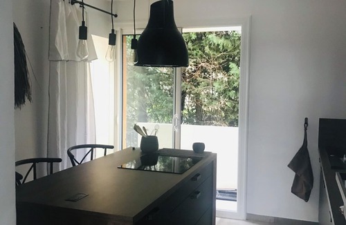 Nord Condo | AIX EN PROVENCE, LE8, APARTMENT FOR 4 PEOPLE, FULLY EQUIPPED, WIFI AND AIR CONDITIONING, VIEW