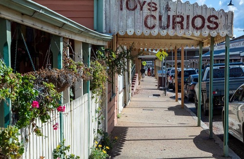 Gulgong House | AJS Bank - Pet friendly