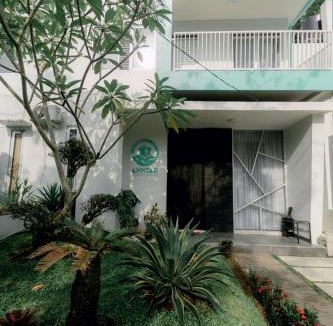 Tasikmalaya House | Akhtar Guest House Near Situ Gede