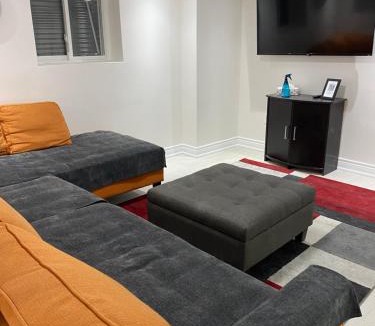 Meadowvale Village Apartment | Akhtar's Residence