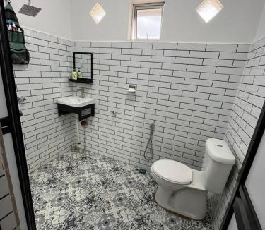 Kampung Ru Lima House | Akif Stella Guesthouse