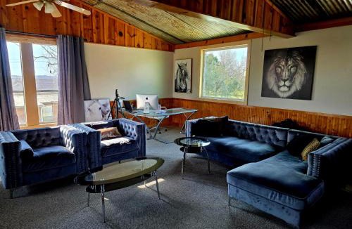 Lissie House | Akrofina Ranch & Grill