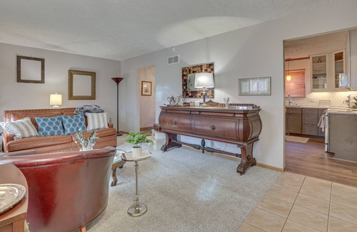 Highland Square House | Akron Home w/Deck: Walk to Towpath Trail!