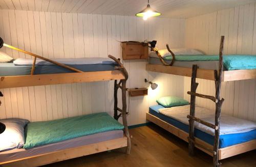 Glarus Sued Hostel | Aktivhostel HängeMatt