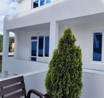 Loo Hotel | Аква&Бриз