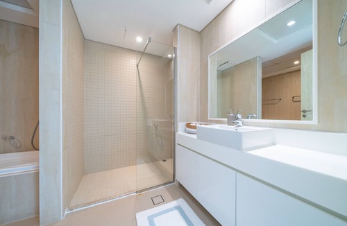 Jumeirah Beach Residence Apartment | Al Bateen Residences