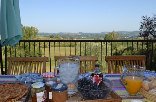 Penne-d'Agenais House | Al Bioule - Maison climatisée avec piscine