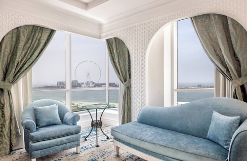 Dubai Marina Resort | Al Habtoor Grand Resort, Autograph Collection®