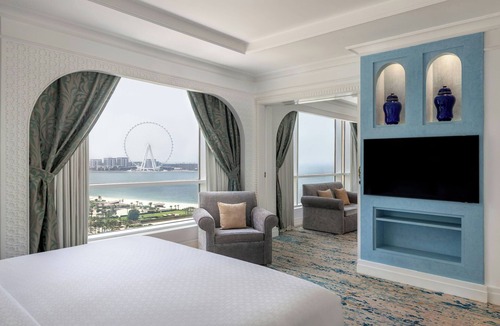 Dubai Marina Resort | Al Habtoor Grand Resort, Autograph Collection®