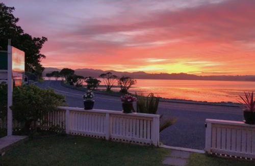 Mangonui Hotel | Al Louise Accommodation