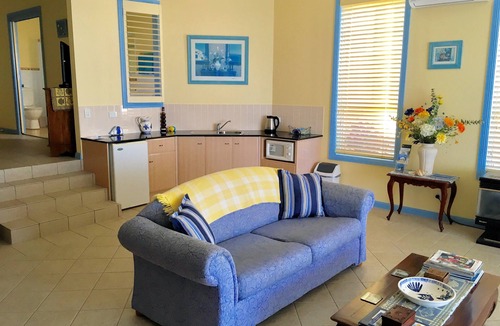 Blue Bay Apartment | Al Mare Beachfront Retreat