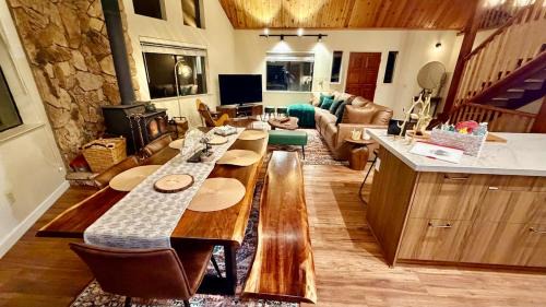 Arnold Ski Chalet | Al's Chalet
