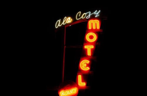 Banks Lake South Hotel | Ala Cozy Motel