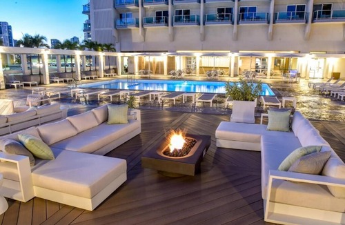 Ala Moana Apartment | Ala Moana Condo by Zelloo