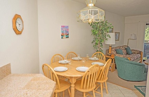 Tahoe Keys Apartment | Ala Wai BoulevardApartment 12
