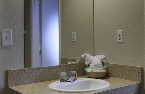 Multnomah Hotel | Aladdin Inn & Suites