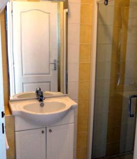 Chatillon-sur-Broue Bed & Breakfast | Alaguyauder la chambre