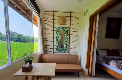 Sleman House | Alamanda Family Villas & Pool