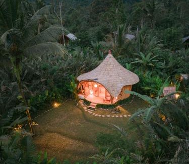 Selat Villa | Alambali Bamboo House