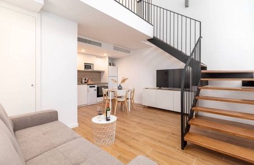 Penya-roja Apartment | Alameda suites loft 1.