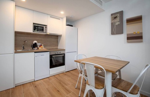 Penya-roja Apartment | Alameda suites loft 2