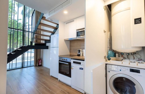 Penya-roja Apartment | Alameda suites loft 4