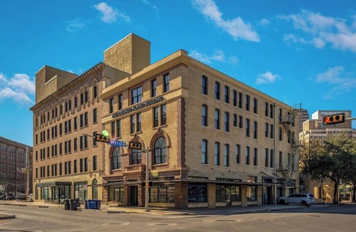 Downtown San Antonio Apartment | Alamo Downtown San Antonio