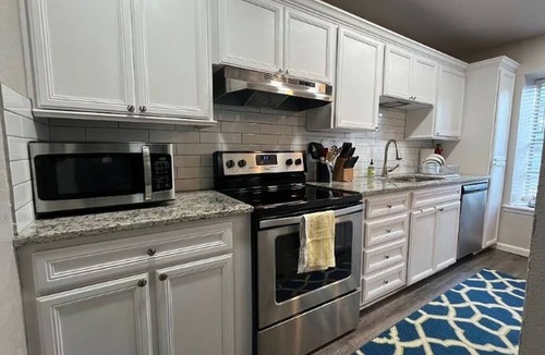 Uptown Condo | Alamo Heights safe and quiet condo