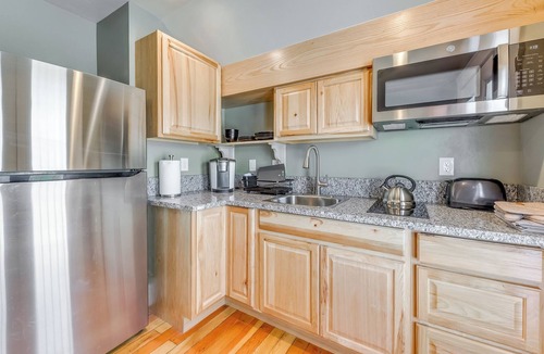 Alamogordo Apartment | Alamogordo Vacation Rental - Walk Downtown!