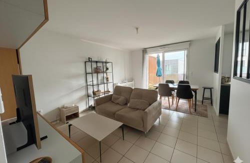 ZAC Andromede Apartment | ALBANA Appt H08