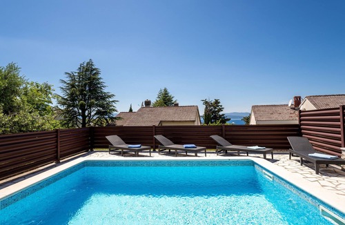 Njivice Apartment | Albaneze by Interhome