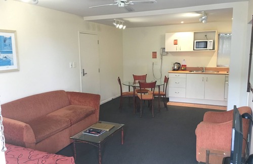 Albany Hotel | Albany Executive Motor Inn