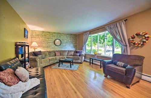 Newtonville House | Albany Home w/Fenced Yard & Patio - Pets Welcome!