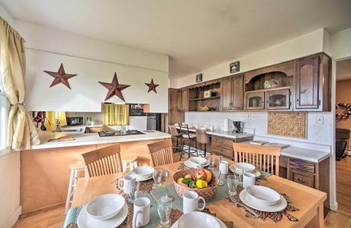 Newtonville House | Albany Home w/Fenced Yard & Patio - Pets Welcome!