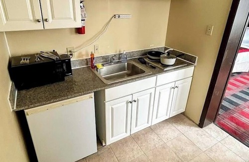 Albany Hotel | Albany Plaza Hotel