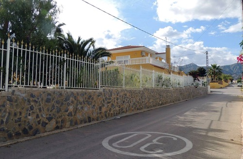 Albatera House | ALBATERA HOUSE RENTAL 12 PEOPLE