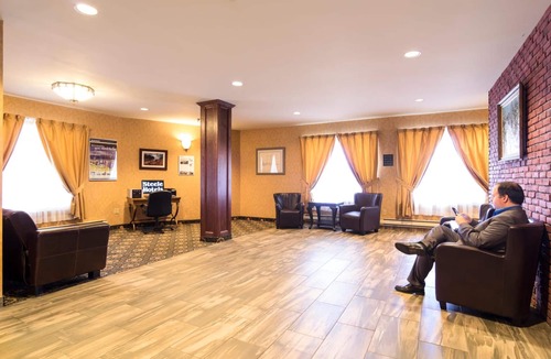 Gander Hotel | Albatross Hotel