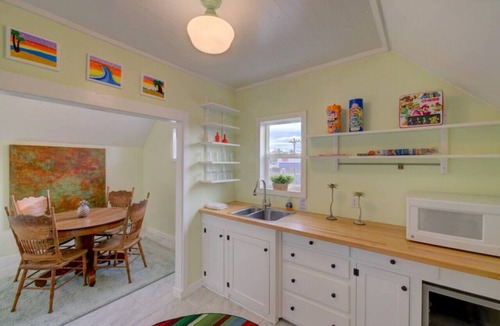 Ocean Park House | Albatross Landing on the beach approach