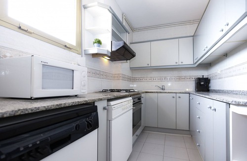 La Pineda Apartment | ALBENIZ Atic