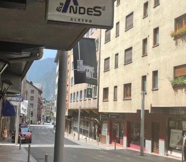 Les Escaldes Hostel | Alberg Els Andes