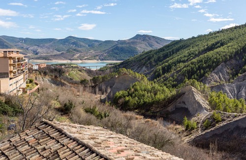 Salas de Pallars Apartment | Alberg La Solana - 24 - Quadruple Room (3 - 4 Guests)