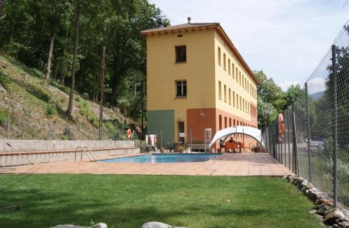 Ribes De Freser Hostel | Alberg Roques Blanques