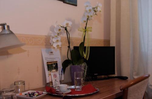 Rovello Porro Hotel | Albergo Munsci'