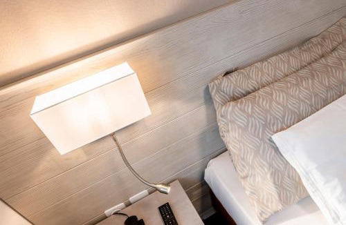 Capolago Hotel | Albergo Ristorante Svizzero