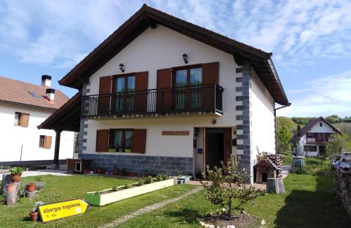 Aurizberri Hostel | Albergue Irugoienea