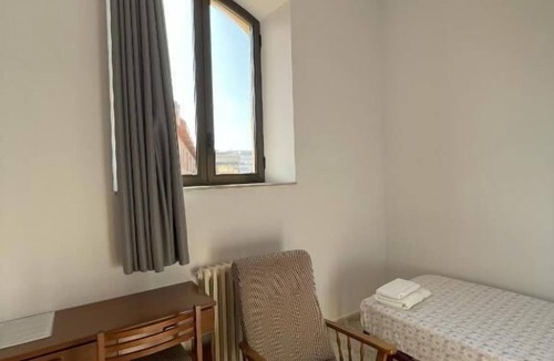 Jesus Hostel | Albergue María Rosa Molas