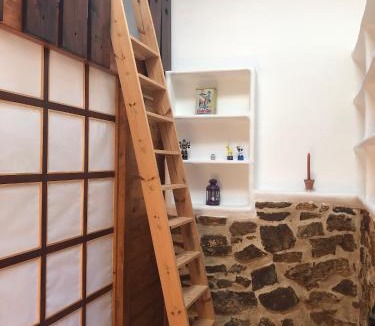 Puertomingalvo Hostel | Albergue Mas de la Montaña del Cocodrilo
