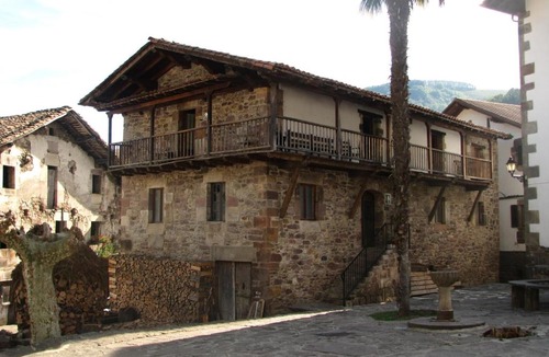 Zubieta Hostel | Albergue Olasenea Aterpea