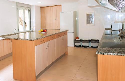 Canfranc-Estacion Hostel | Albergue Turístico Rio Aragon